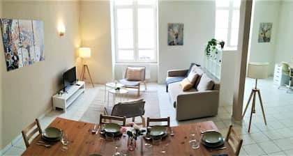 Superbe appartement Standing de 150m2 - Centre historique