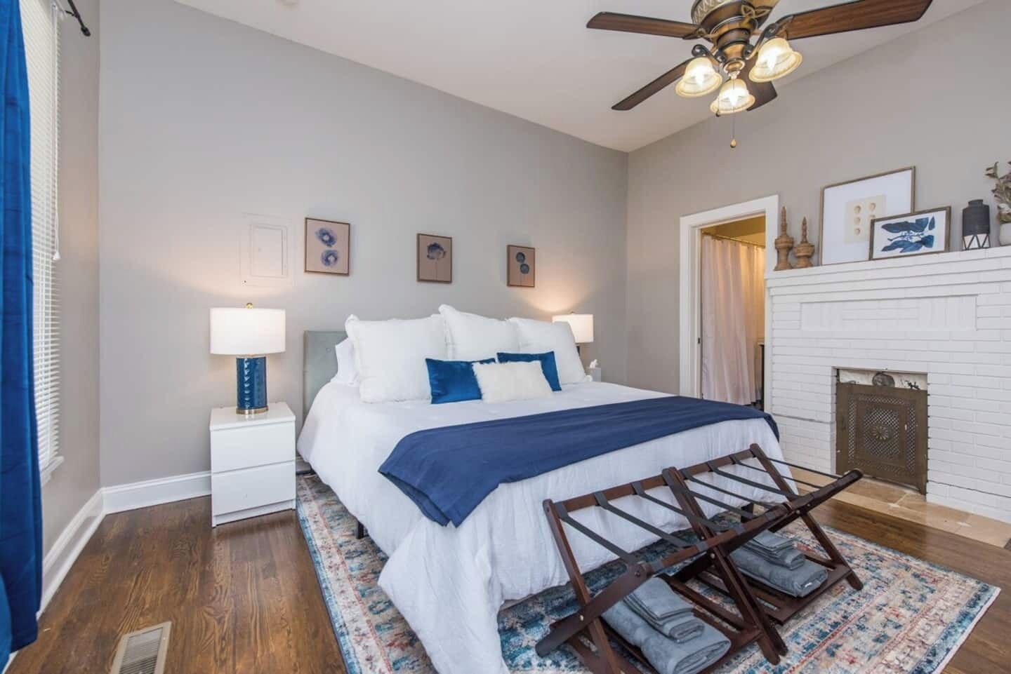 2 bedrooms, iron/ironing board, free WiFi