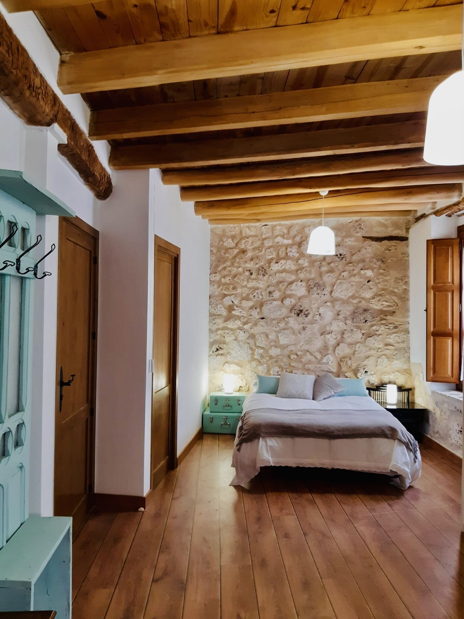 Alojamiento con encanto, junto Ribera del Duero y Hoces del Duratón