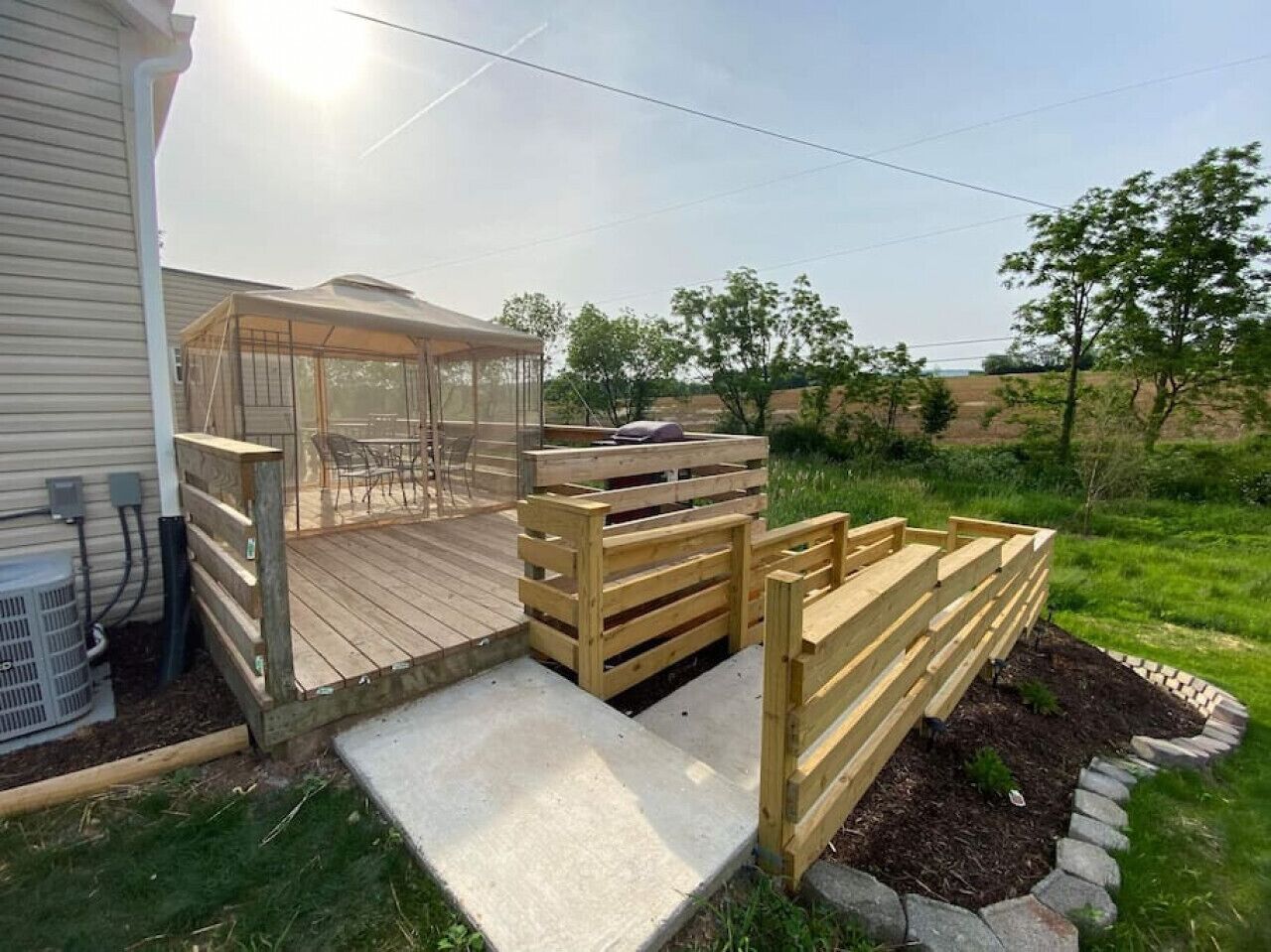 Country setting 3 bdrm home w/ outside relaxation