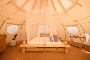 1 dormitorio, escritorio, wifi gratis y ropa de cama