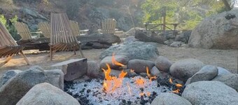 Paradise Ranch Inn - Mindful Tent