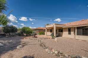 Exterior - Updated! Sun City Oasis (Oro Valley)