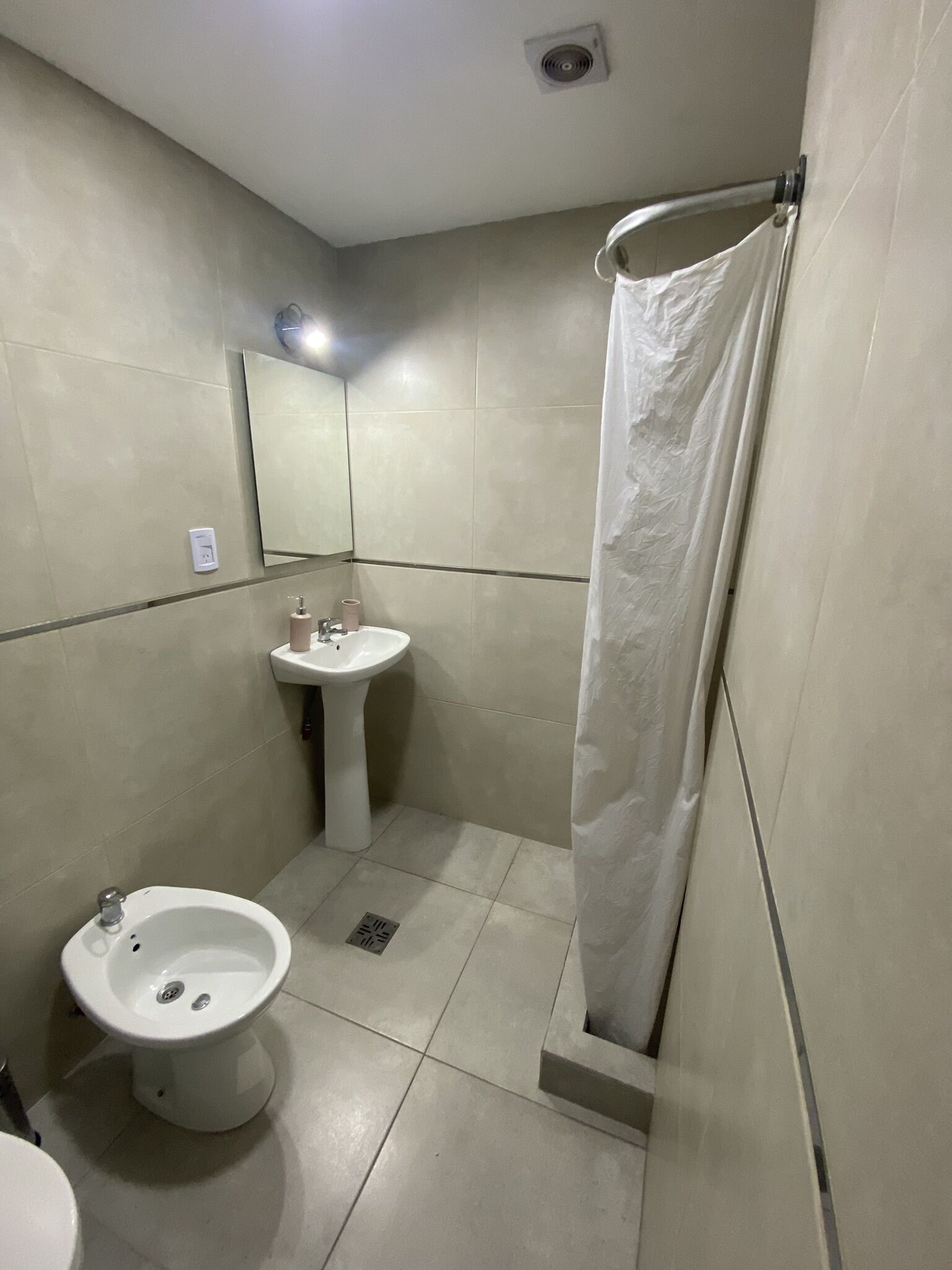 Douche, bidet