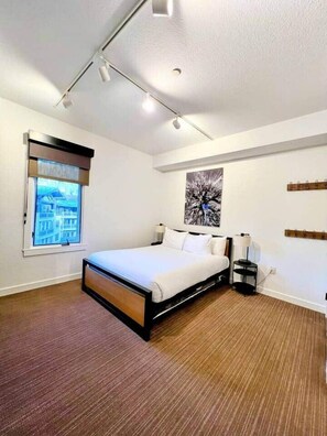 3 Schlafzimmer, Bügeleisen/Bügelbrett, kostenloses WLAN, Bettwäsche