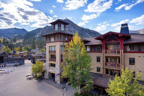 3BR Condo in Village  at Palisades - Premier
