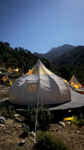 Paradise Ranch Inn - Liberated Tent