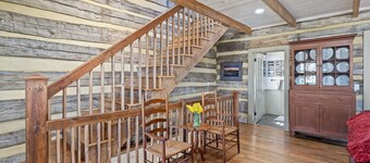 Rustic Luxury Near Charlottesville & Wineries/Sauna - A Historic Cabin Retreat