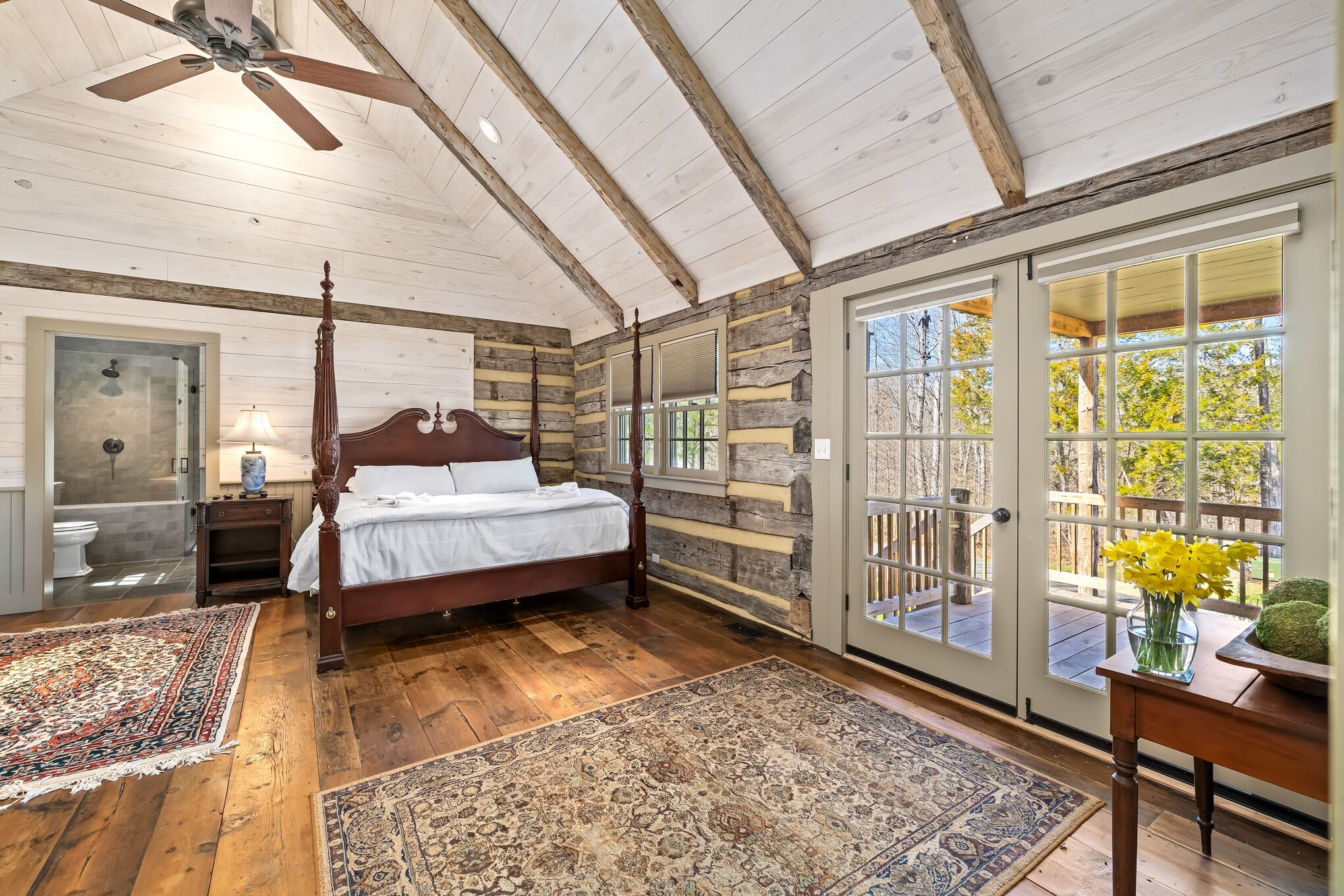 3 bedrooms, desk, free WiFi, bed sheets