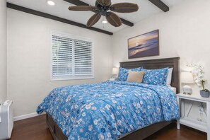 2 bedrooms, desk, iron/ironing board, free WiFi - OB Cottage • Pet-Friendly w/ Yard, Walk to Beach + A/C (San Diego)