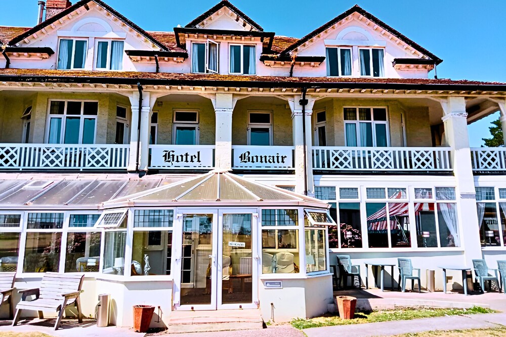 Bonair Hotel