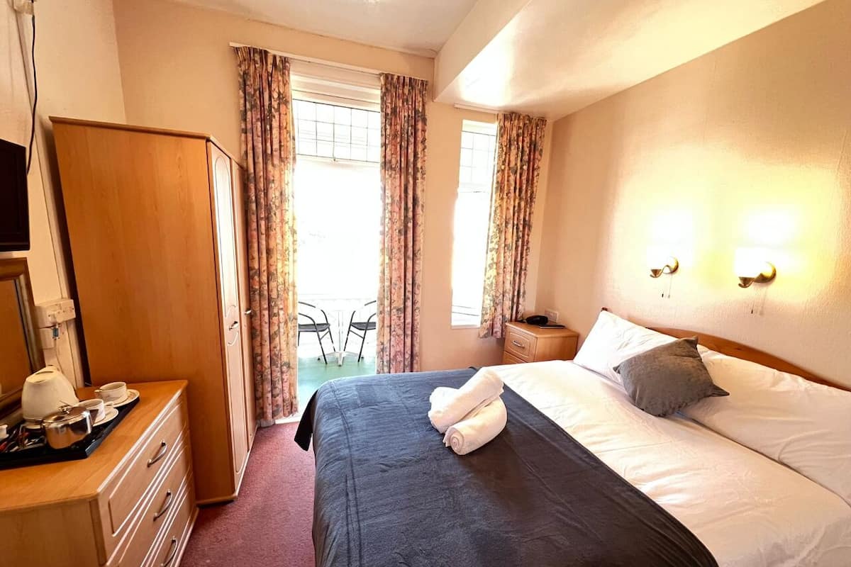1 bedroom