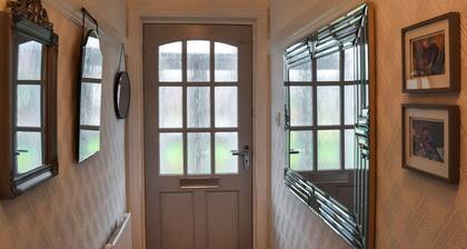 3 bedroom accommodation in Tarleton