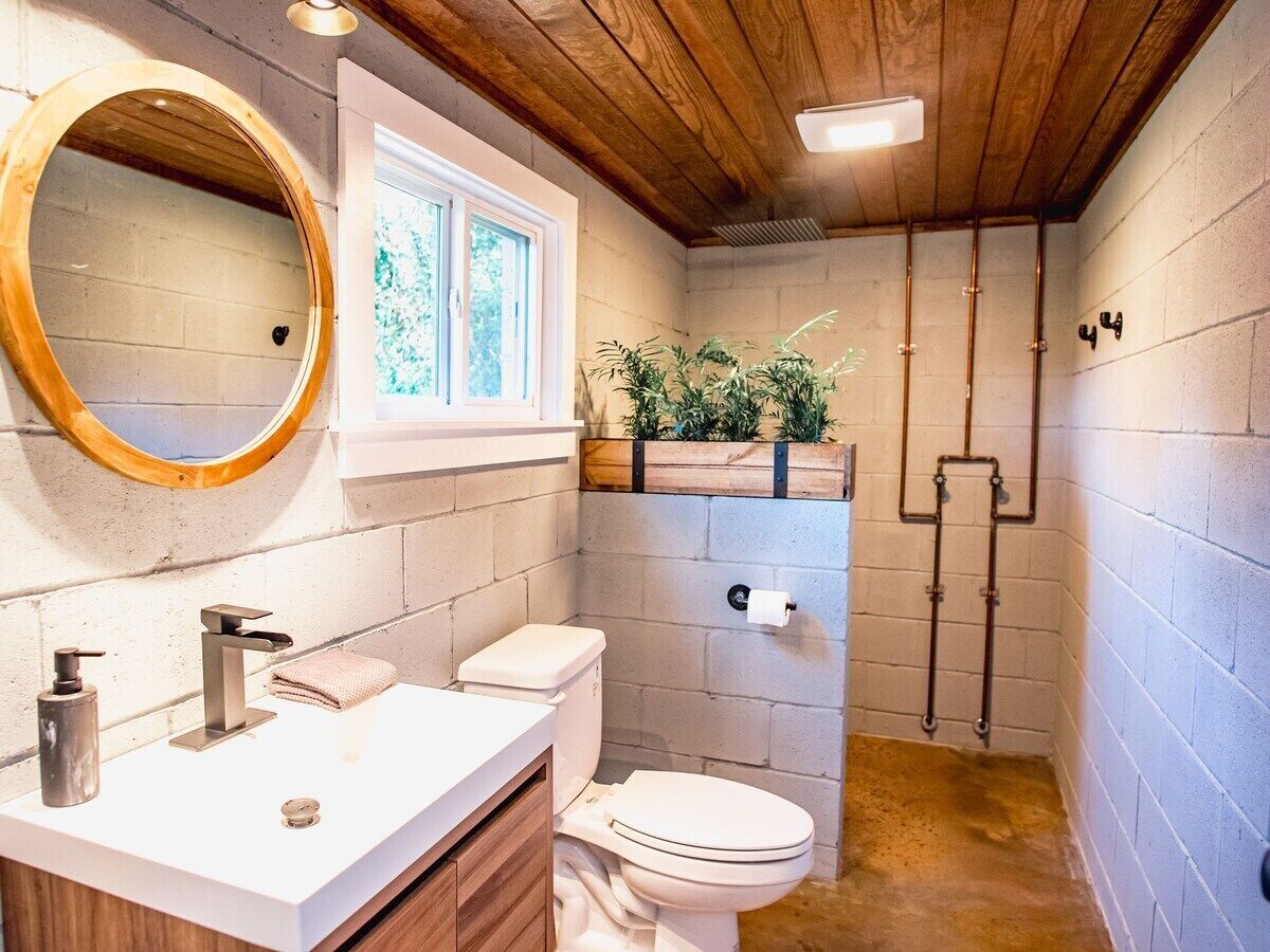 Olde Village Loft at Park Circle  - A Unique Guest Experience for All Occasions!