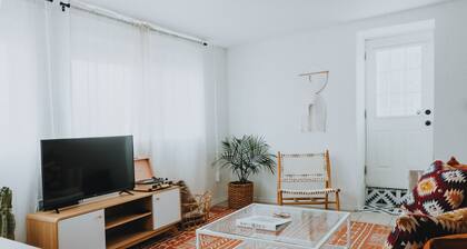 University District Guesthouse-Minutes to Nob Hill