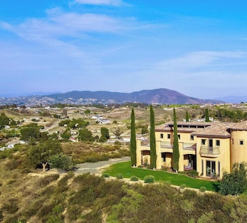 Palazzo Del Sol By Avantstay Breathtaking Home w/ Mountain Views