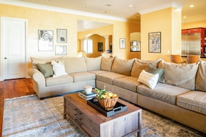 55-inch TV with digital channels, table tennis, streaming services - Amarilla by Avantstay Peaceful Paradise w/ Pool, Spa & Theatre Room (La Quinta)