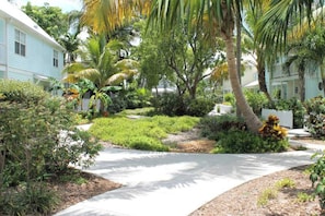 Interior - Key West Casa by Avantstay Communal Pool BBQ & Patio Near Duval Street Month Long Stays Only (Key West)