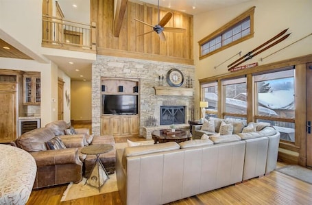 55-inch TV with digital channels, fireplace, streaming services