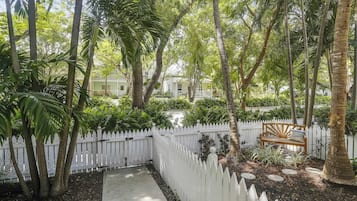 Nhà (2 Bedrooms) | Nội thất