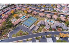Exterior - Sports Village - Coolest One Bedroom in St George! (Saint Geoge)