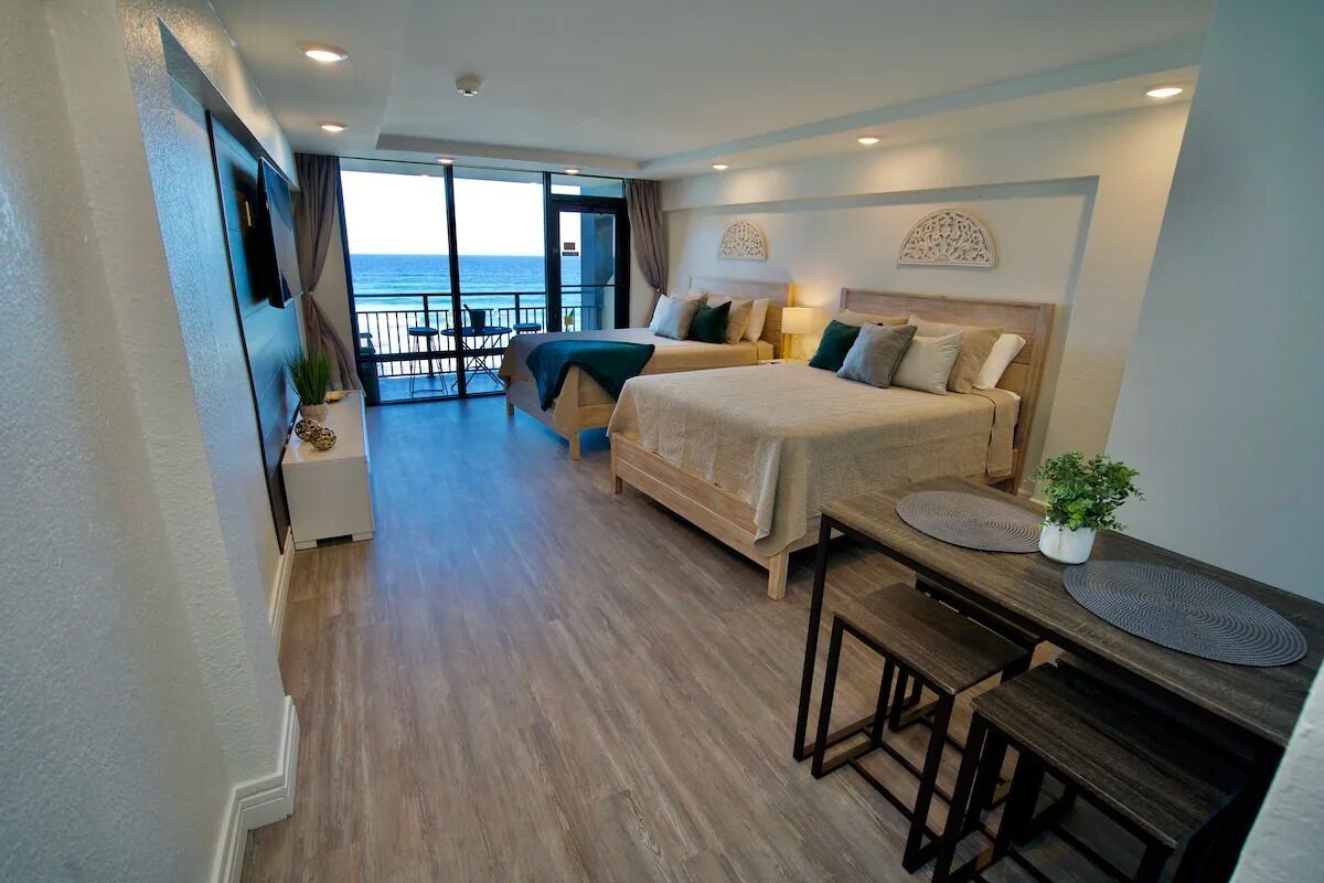 Newly renovated Ocean View Hawaiian Inn Resort - Daytona Beach!
