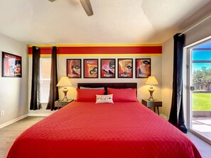 5 Schlafzimmer, Schreibtisch, Reisekinderbett, kostenloses WLAN