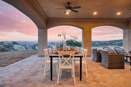 Incredible Estate w/ Panoramic Views & Bocce Ball Court! Malbec by Avantstay