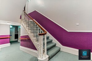 طراز فريد لكل وحدة وواي فاي مجانًا