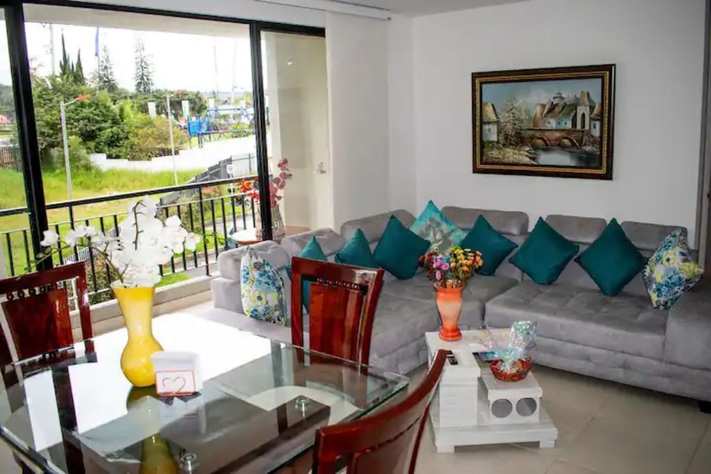 Brand new Lovely Apartment 2 bedroom with pool