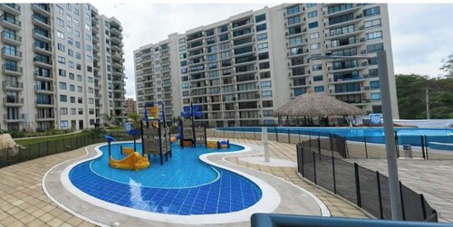 Sleek 3BR Urban Escape