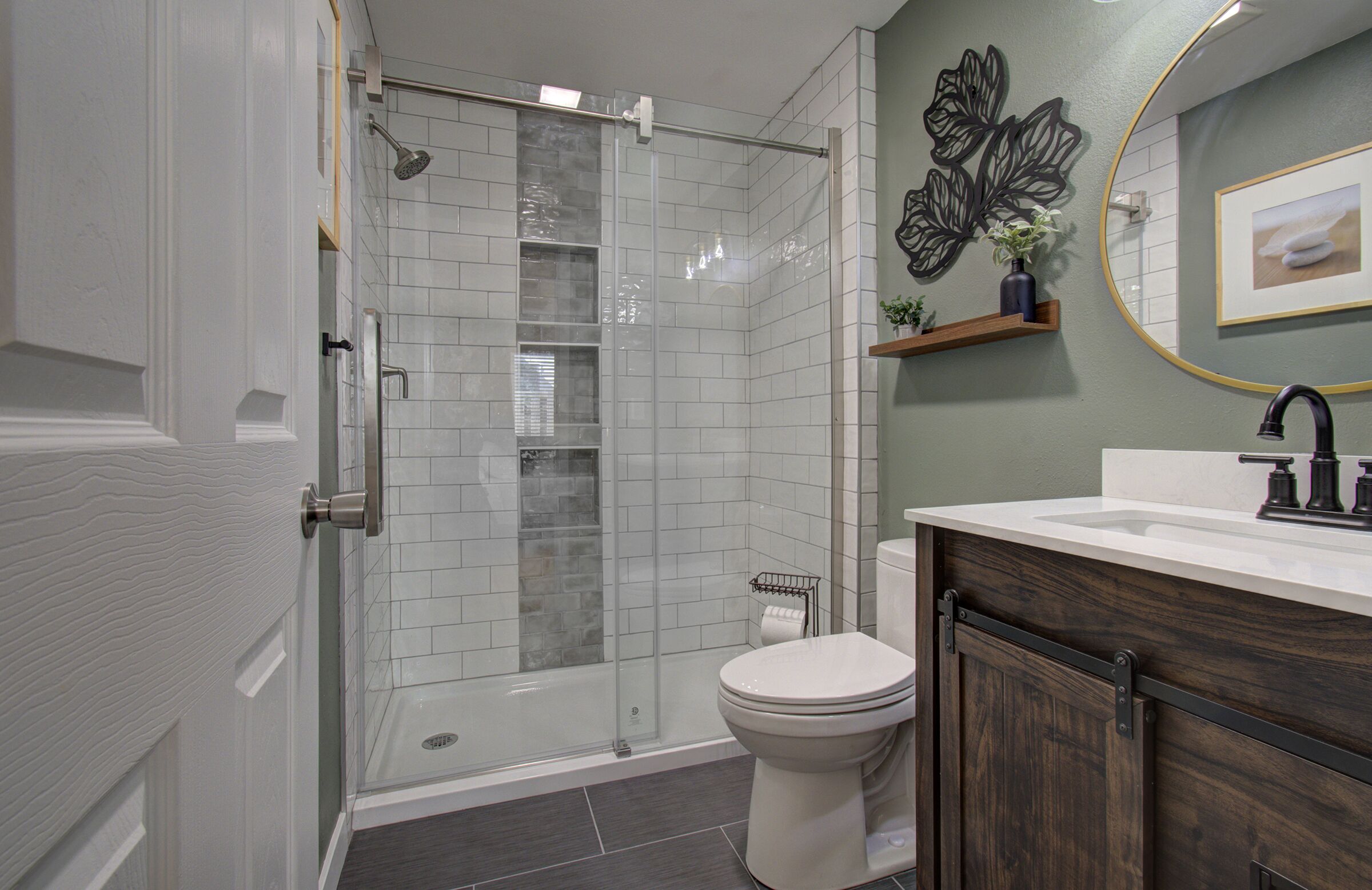 King Suite family friendly house 15 mins to PDX