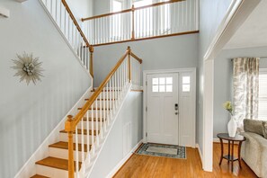Interior - Walk to Public Beach Access: Norfolk Family Home (Norfolk)