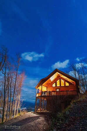 Exterior - Breathtaking Views of the Smoky' s from 3,000 feet (Whittier)