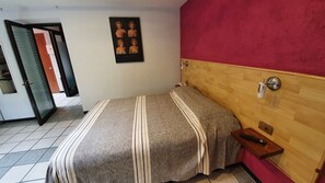 1 Schlafzimmer, Schreibtisch, kostenloses WLAN, Bettwäsche