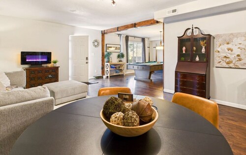 OSU/ Spacious Country Apt. PNW/ Coast & Wineries