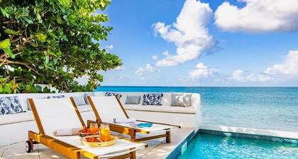 Villa Bonjour water front villa next to Maho