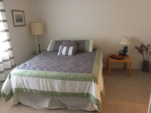 2 habitaciones, tabla de planchar con plancha y wifi gratis 