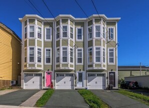 Exterior - Classy Modern Home-Downtown St Johns with Garage (St. John's)