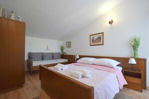 1 chambre, Wi-Fi gratuit, draps fournis