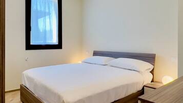 2 chambres, fer et planche Ă repasser, Wi-Fi, draps fournis