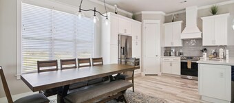 Pearl of the Sea by Ryson Vacation Rentals