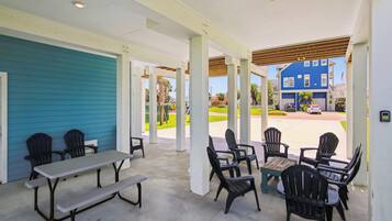 House (4 Bedrooms) | Property amenity