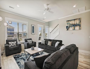 Nhà (4 Bedrooms) | Tiện nghi, dịch vụ nơi lưu trú