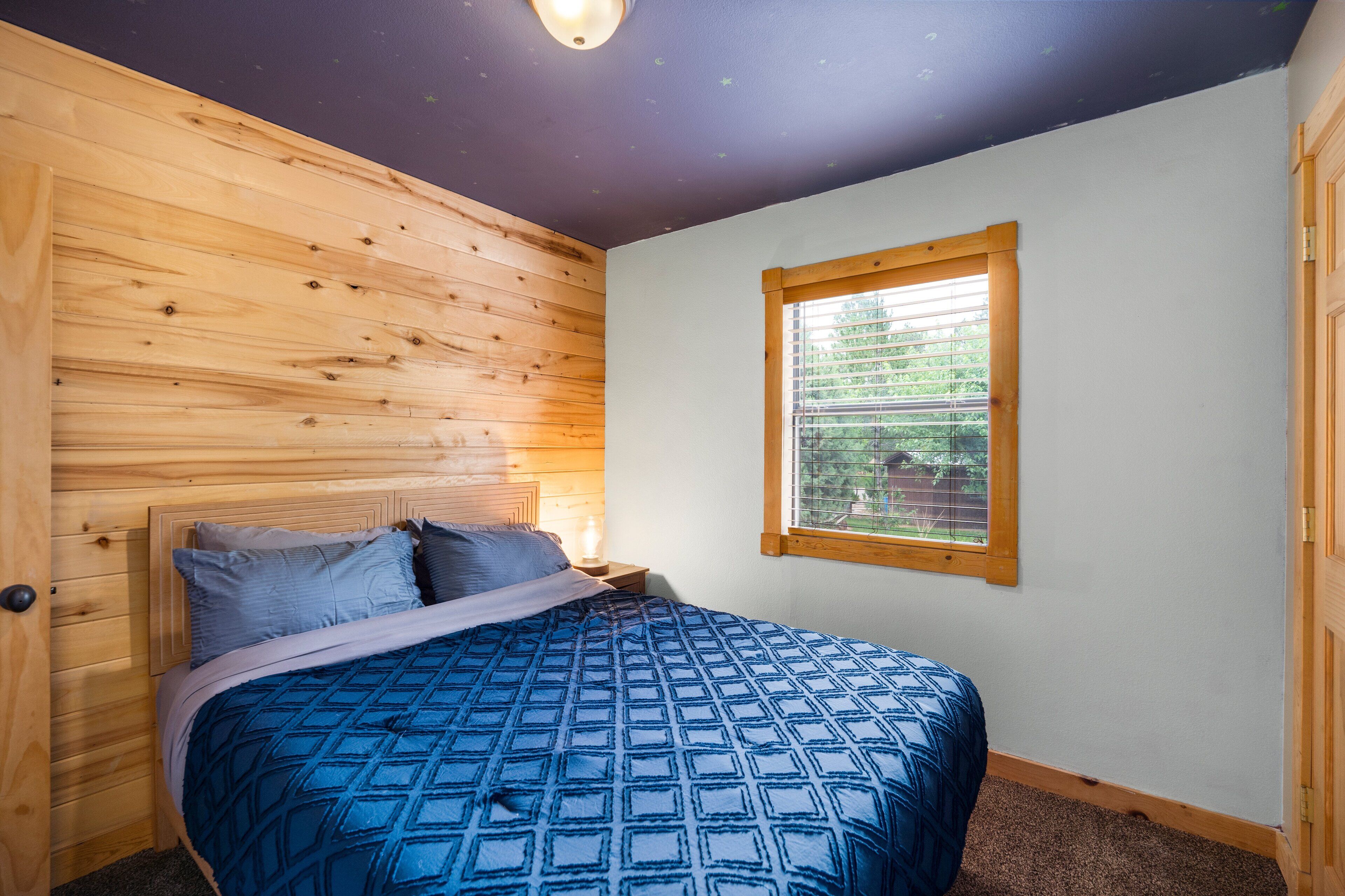 NEW! Edgar The Elk's Cabin Getaway!