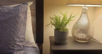 Lake views await you in Milwaukee's 3-bedroom condo -17 min drive-