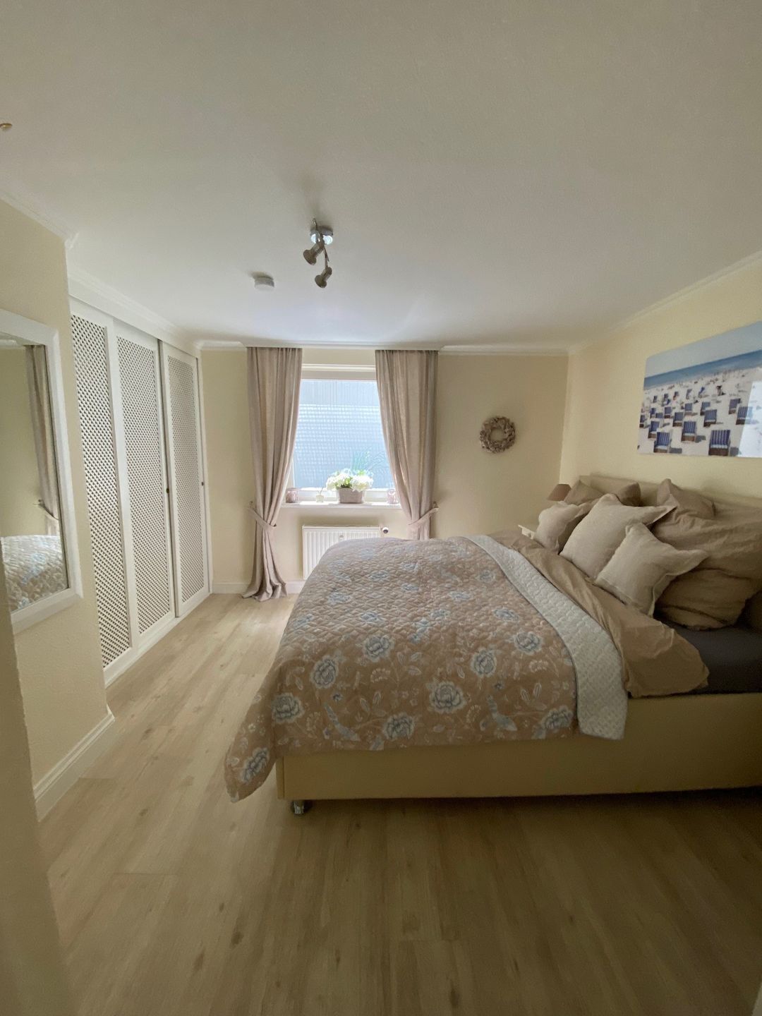 2 dormitorios, tabla de planchar con plancha, wifi