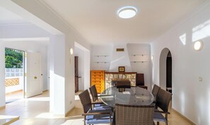 Dining - Inftour La Fustera Villa (Benissa)
