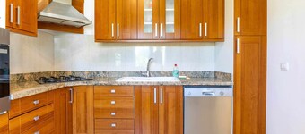Inftour La Fustera Villa