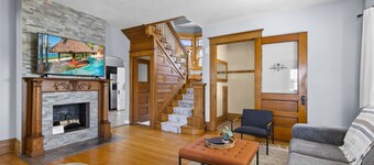 4 Bedroom Historic Charmer Marion Uptown